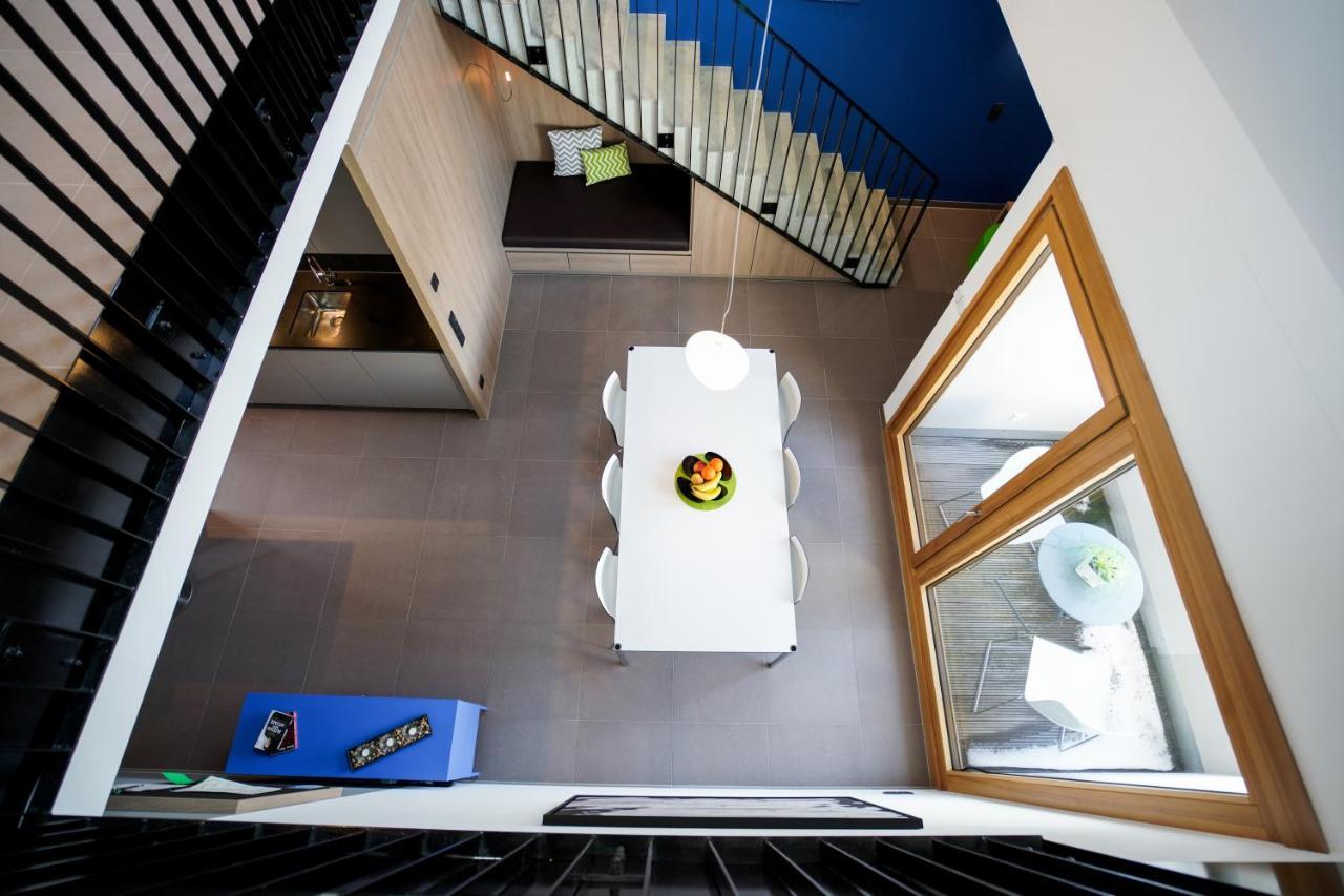 Max Serviced Apartment